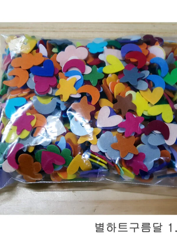 Felt material/star heart cloud moon (small)/Domusong/bulk large capacity/1 bag