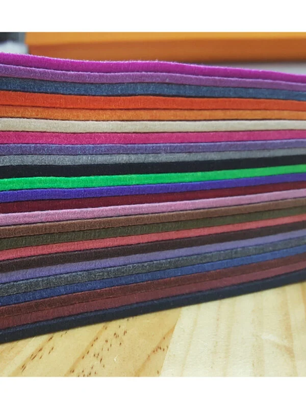 Shinwon felt paper / artifel M40 / 4mm felt / melan / 20x28cm 24 color set / Domusong