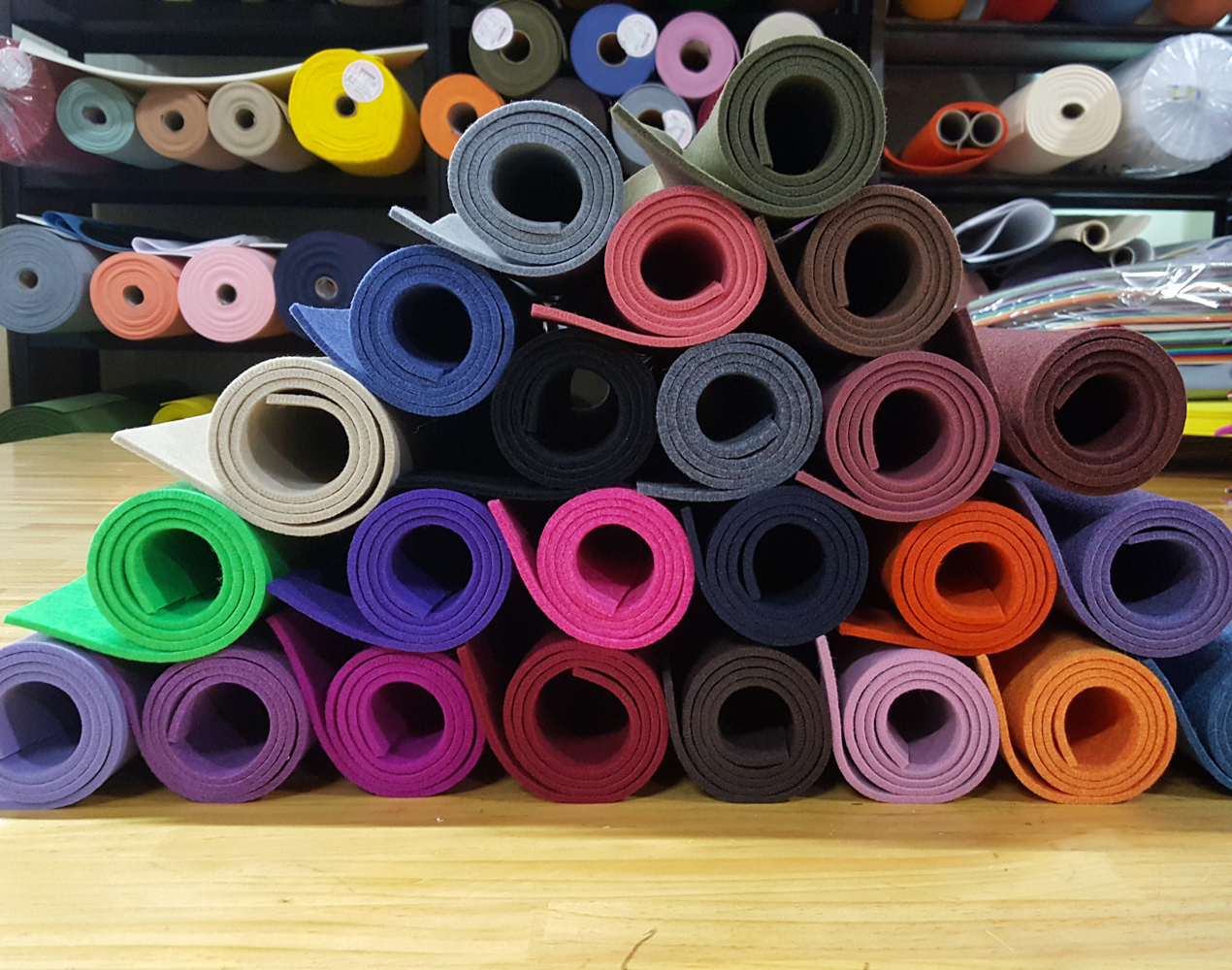 Roll felt paper artifel M40 4mm felt melan fabric 56x75cm 4 m40 02