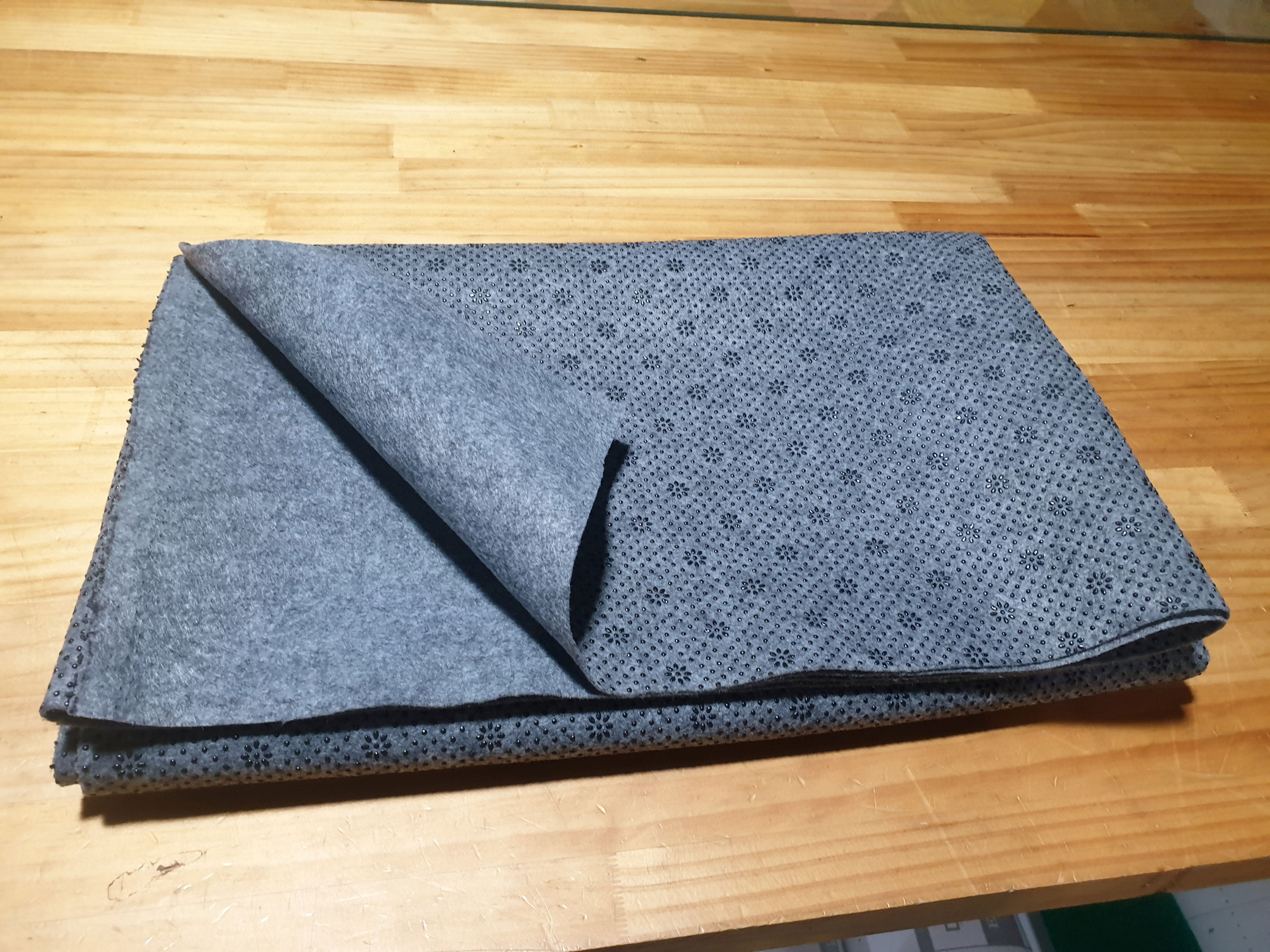 non slip felt03